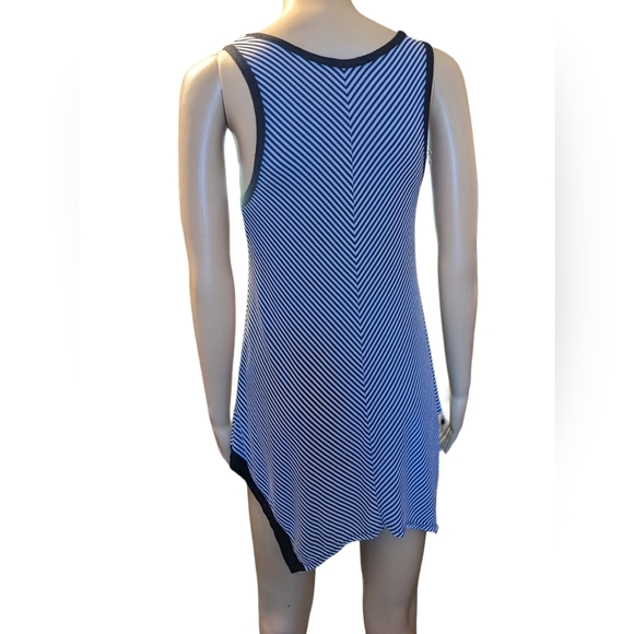 FROXX black & white diagonally striped asymmetrical spaghetti strap tank top. - Picture 3 of 12